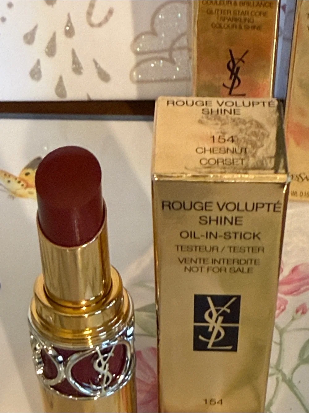 Yves Saint Laurent Rouge Volupté Shine —#154 Chestnut Corset.